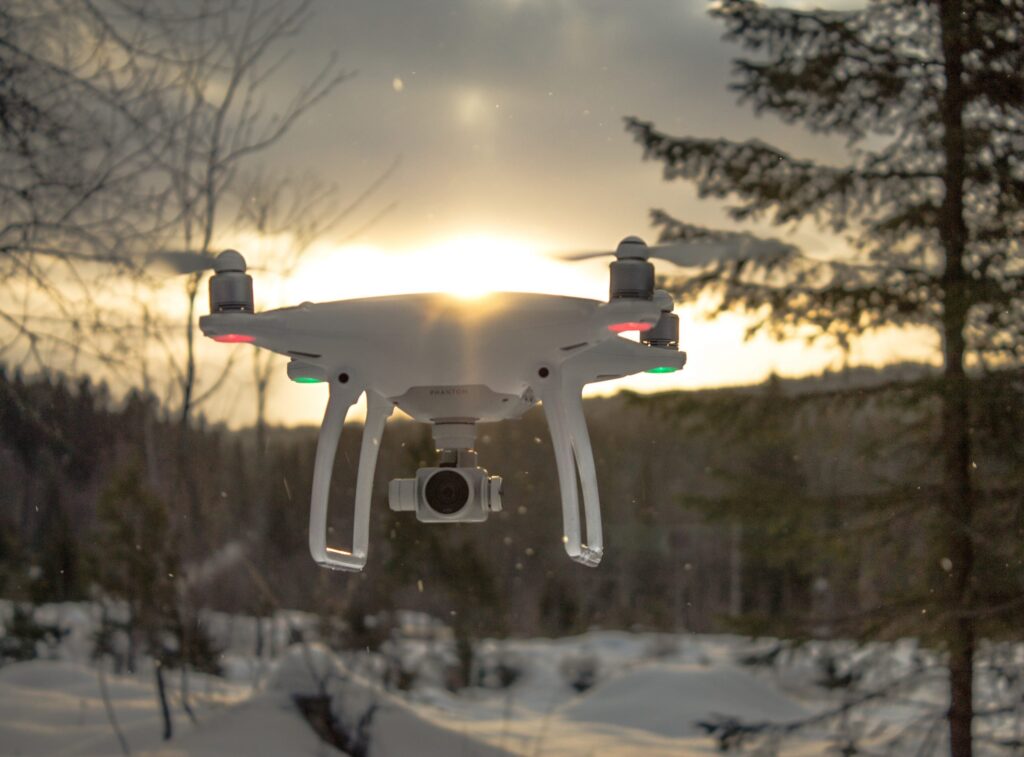 Victory UAV - What Is Canada’s Policy Regarding Where You Can Fly Your Drone? - Cover